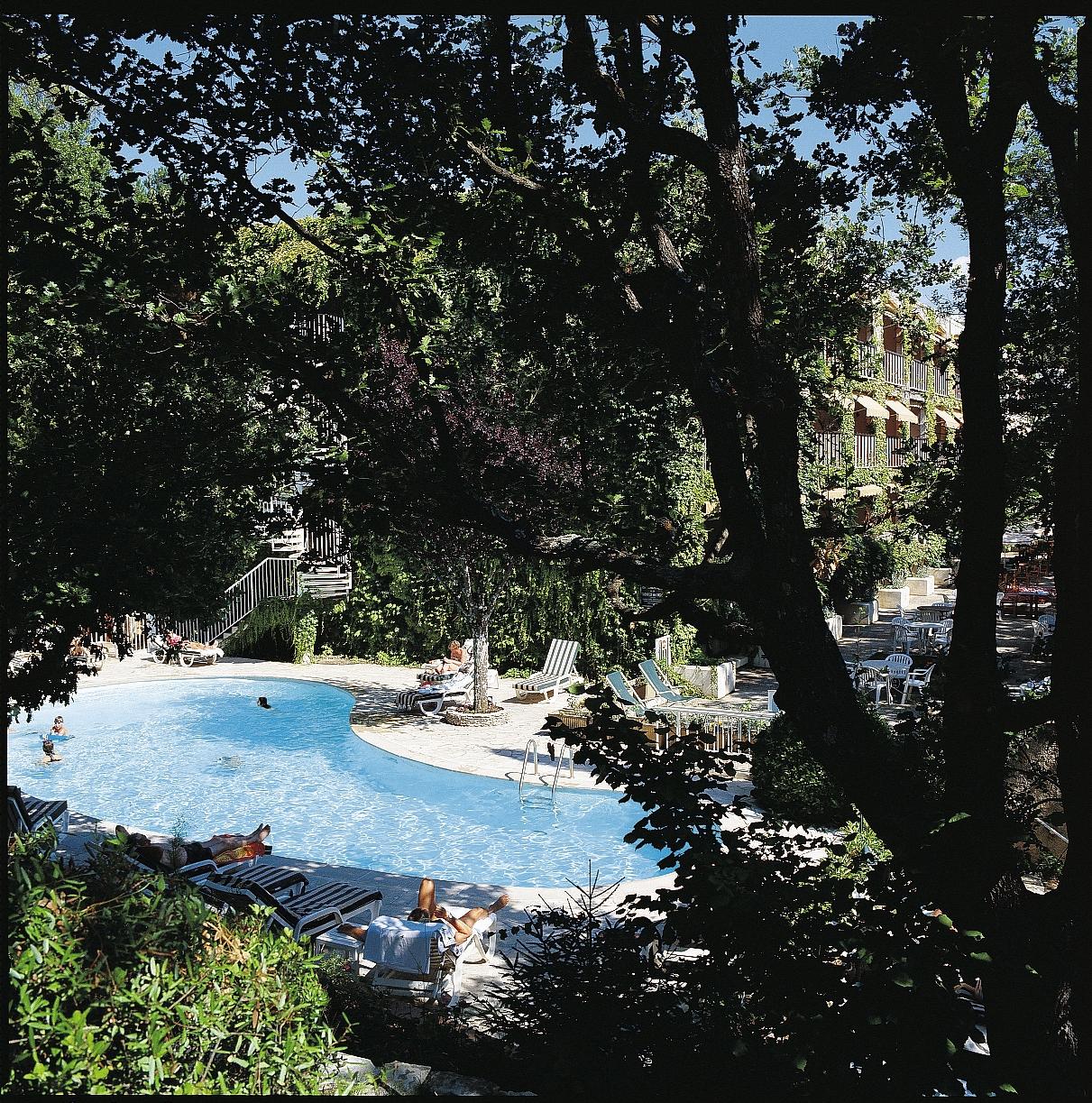 Villa Borghese, The Originals Relais Греу-ле-Бэн Экстерьер фото